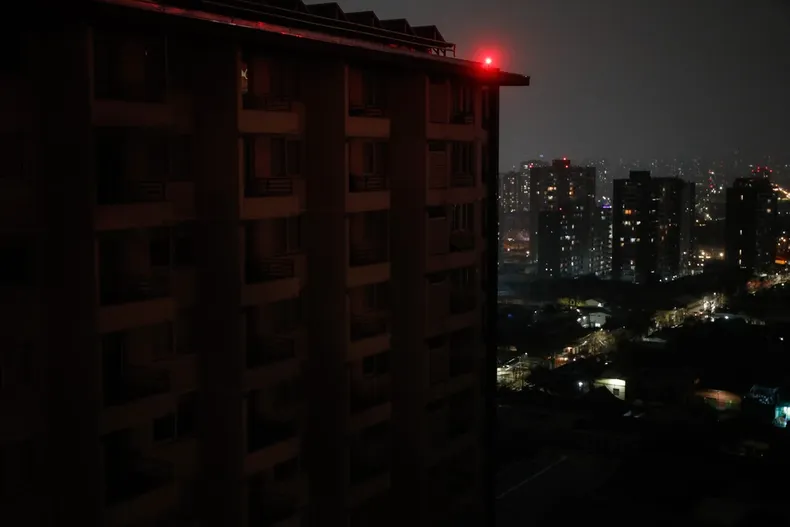 25782 cortes de luz en santiago para este sabado 15 de noviembre.webp