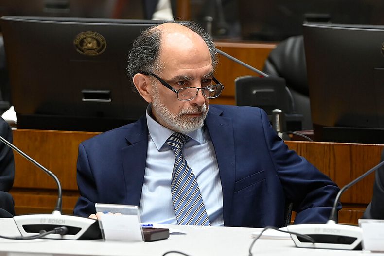 la ofensiva de sergio munoz  ingresa recurso contra supremos para acceder a informe de investigacion en su contra.jpg