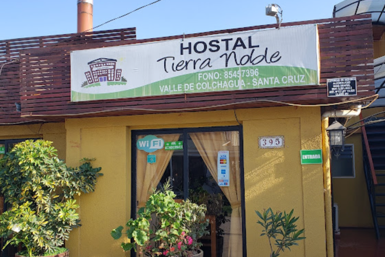 hostal que insultaba a sus clientes y fue expuesto en redes pide disculpas sernac no sanciono.png