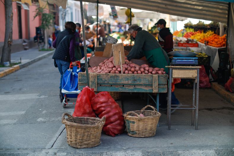 Comercio regular paga permisos coleros no.jpg