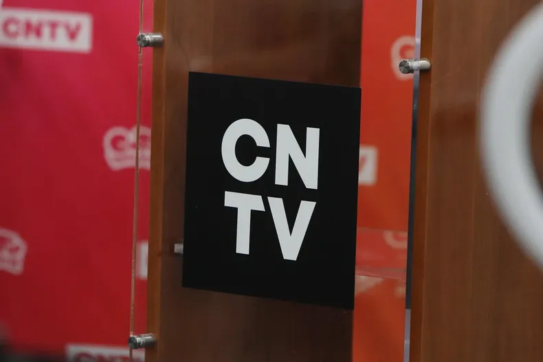 canal de tv mostro erroneamente imagen de inocente como autor de fatal choque corte confirma multa de cntv de 1 millon.webp