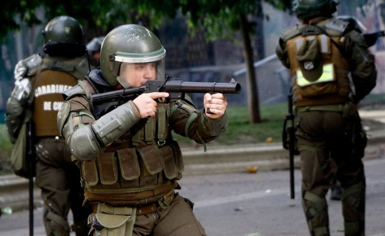 Carabineros 1 1200x738 1.jpg