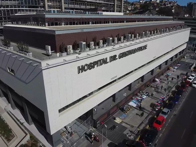 madre enfrenta negativa de hospital para atender a su hija  corte ordena hospitalizacion en casa.jpg