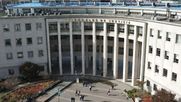 Corte de Apelaciones ordenó intervenir árbol que afectaba vivienda de adulto mayor / Poder Judicial Corte de Apelaciones ordenó intervenir árbol que afectaba vivienda de adulto mayor / Poder Judicial