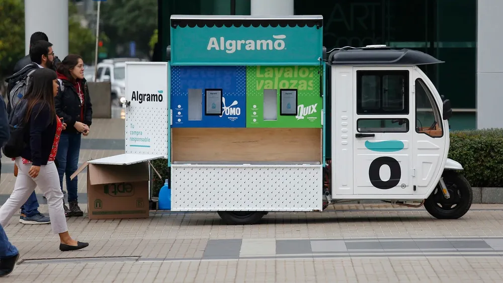 Trump antiwoke y guerra en Ucrania: Los factores que llevaron al cierre de empresa chilena pionera en reutilización, Algramo