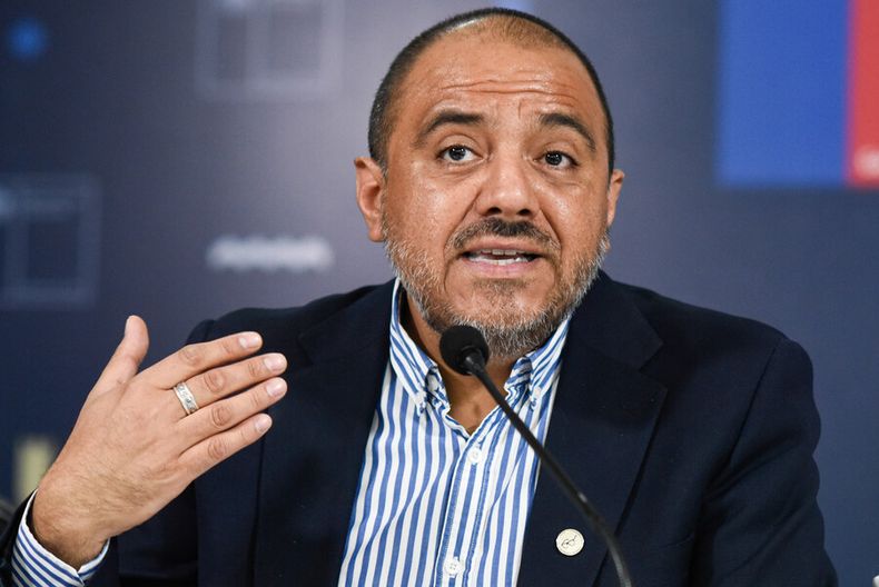 ministro avila califico de retroceso civilizatorio impulsar acusacion por orientacion sexual.jpg