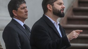 Crisis de seguridad, círculo cercano en la mira y Caso Monsalve: el peor año de Boric desde su llegada a La Moneda