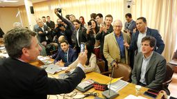 Polarización política en la Cámara Baja: Aumento del 13% de división entre izquierda y derecha