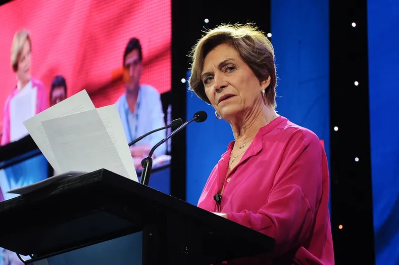 11086 matthei miente.webp