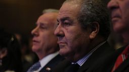 Para la casa: subsecretario Luis Castillo renuncia tras polémica por sus dichos sobre la vida social en los consultorios