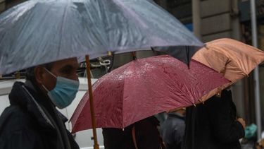Sistema frontal preocupa a expertos: Hasta 65 milímetros de lluvia para el sur