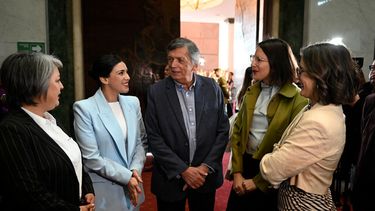 Lautaro Carmona insiste en que no hay división al interior del PC