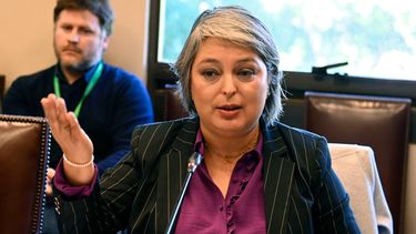 Sueldo mínimo sube automáticamente desde este 1 de enero: Ministra Jara destaca protección del poder adquisitivo