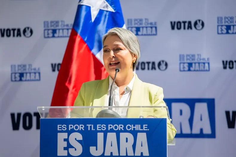 es tu salud es por ti. es por chile es jara jeannette jara refuerza compromiso con la salud publica.webp