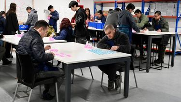 La Ley Miscelánea eliminaría la franquicia Sence, clave para la inclusión laboral, además, habría recortes para ayudas en educación superior.