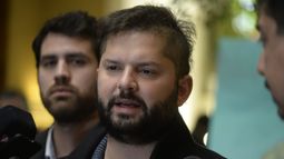 Gabriel Boric confirma que se internó voluntariamente en un hospital psiquiatrico para tratar su TOC