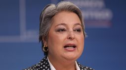 Ministra Jara y bajo monto de cuotas en devolución de Isapres: “Parece una burla”