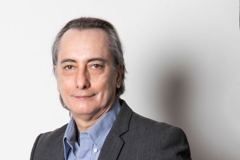 Osvaldo Artaza.jpg