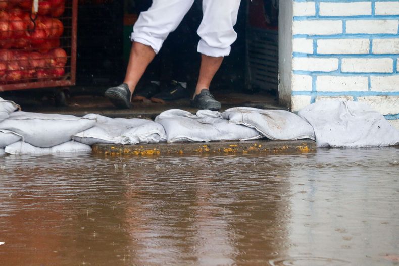 A_UNO_1194620 scaled 1.jpg