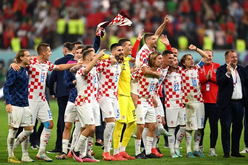 croacia celebra tercer lugar scaled e1671296791663.jpg