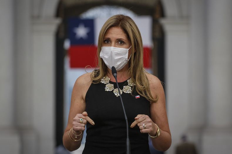 A_UNO_1180932 1 1.jpg