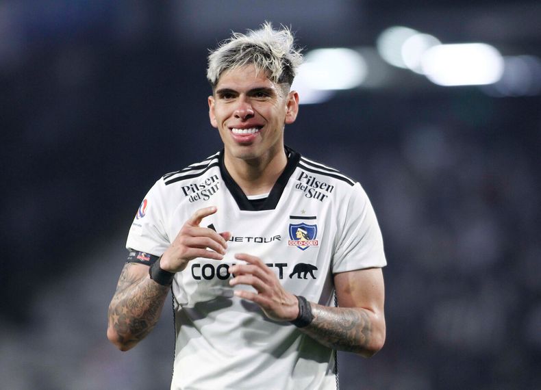6005 palacios.jpg