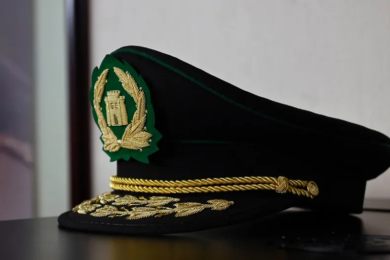 golpeo a interno en valdivia y fue condenado pero fallo omitio suspension corte acoge recurso del indh y ordena cumplirla.webp