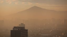 Primera preemergencia ambiental en Santiago - Agencia Uno Primera preemergencia ambiental en Santiago - Agencia Uno