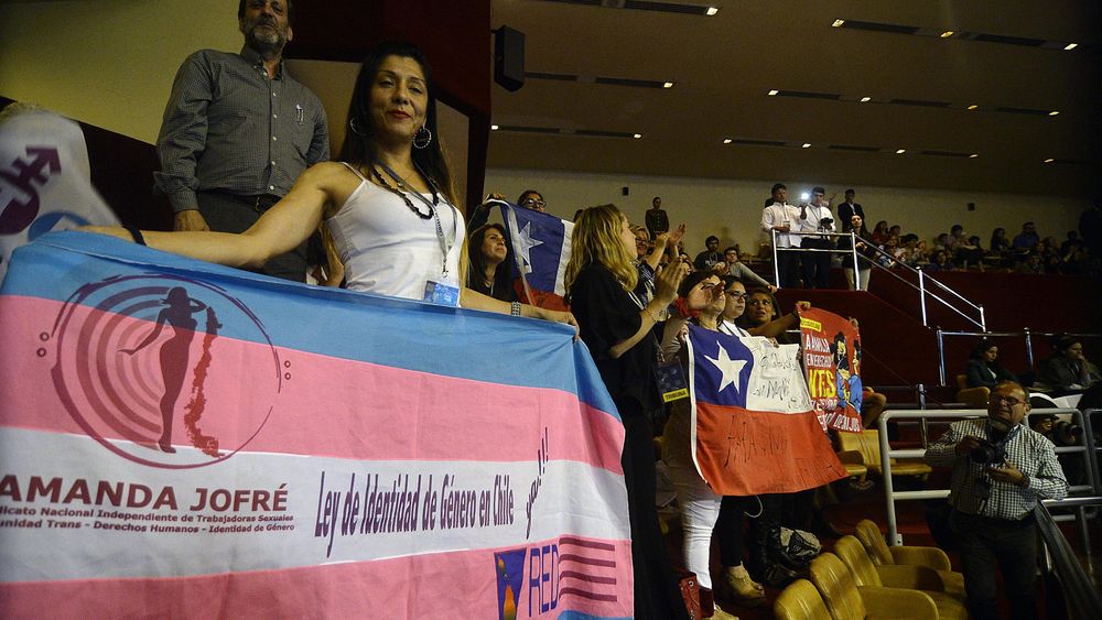 Amplitud pide rapidez al gobierno para sacar adelante la Ley de Identidad de Género