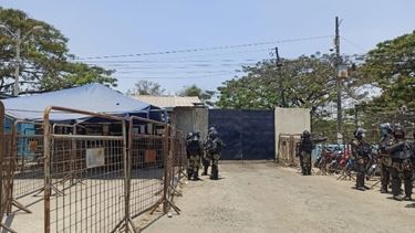Solo se han identificado un tercio de los cadáveres de la masacre carcelaria en Guayaquil