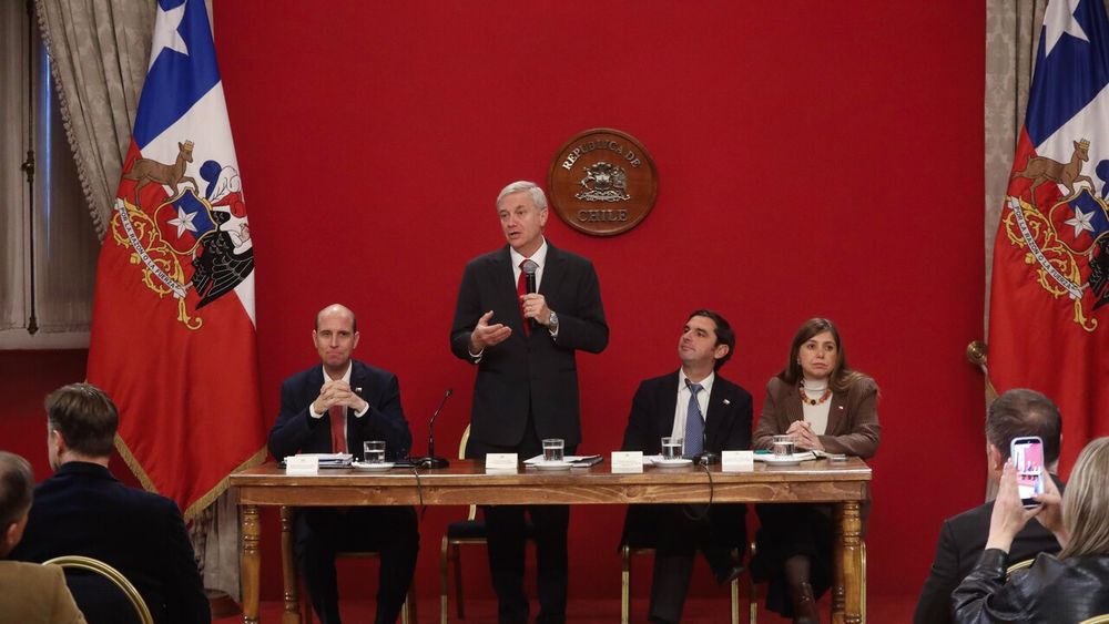 Gobierno de Kast se enreda con su reforma de seguridad - Agencia Uno