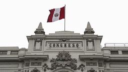 Congreso de Perú aprueba el sexto retiro de las AFP para hacer frente a la crisis