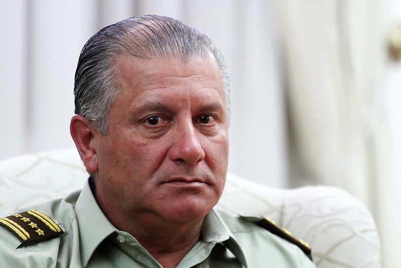 A_UNO_895001.jpg