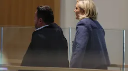 Ultraderecha europea se cuadra con Marine Le Pen y tilda sentencia por malversación de fondos como declaración de guerra