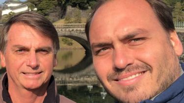 Pelea en la familia Bolsonaro: Hijo se enoja y le bloquea la contraseña de Twitter al presidente de Brasil