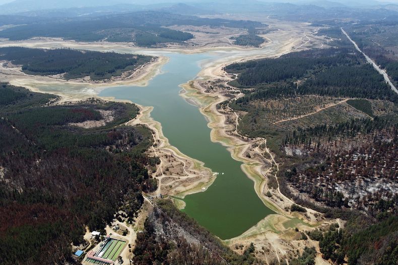 Crisis climática aumenta, pero la preocupación de los chilenos por ella no - Agencia Uno