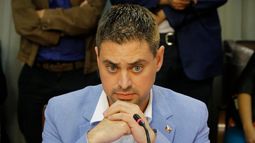 Manouchehri: Ciudadanía debe “castigar en las urnas” a parlamentarios que causan polémicas