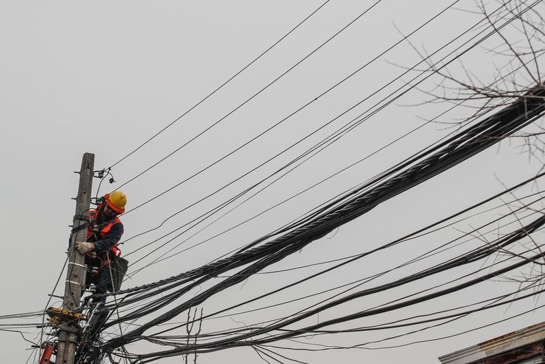 a prision ladron de cables de tendido electrico subterraneo en arica  robo 400 metros avaluados en 3 millones.jpg
