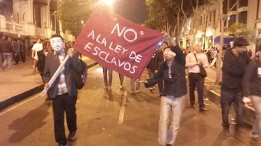 Perú: Polémica por aprobación de ley del esclavo juvenil que hará trabajar a estudiantes técnicos por tres años sin sueldo