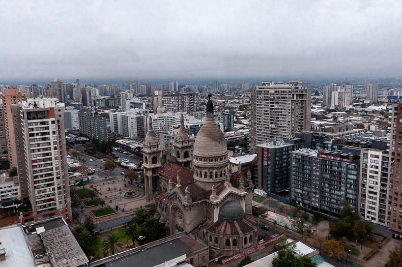 Se acercan las lliuvias a Santiago y toda la Región Metropolitana - Agencia Uno