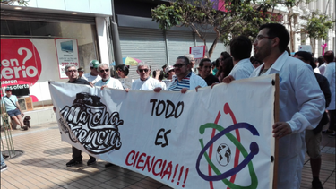 FOTOS| #MarchaPorLaCiencia moviliza a investigadores y científicos de más de 500 ciudades del mundo