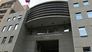 Segundo Juzgado de Letras del Trabajo de Santiago / Poder Judicial