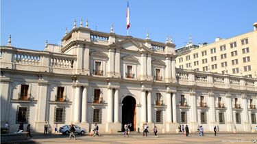 Piñera resiente las críticas por cambio de gabinete y cita a Chile Vamos a La Moneda