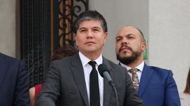Gabinete pro seguridad: Control de armas inscritas en la Región Metropolitana se triplicará