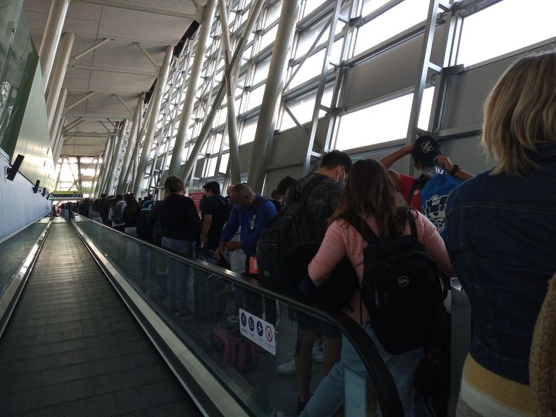 Aeropuerto en pandemia 1 scaled.jpg