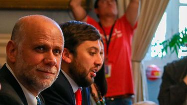 Derecha y oficialismo zanjan comité de expertos paritario como “árbitro” constituyente