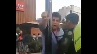 VIDEO| Llámate a la Matthei...: Hombre ebrio protagoniza nuevo episodio clasista contra funcionarios municipales en Vitacura