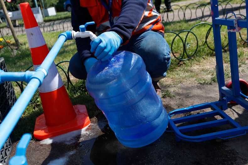 puerto aysen cumple 2 dias sin agua potable tras sovocamiento en camara  podria volver hoy.jpg