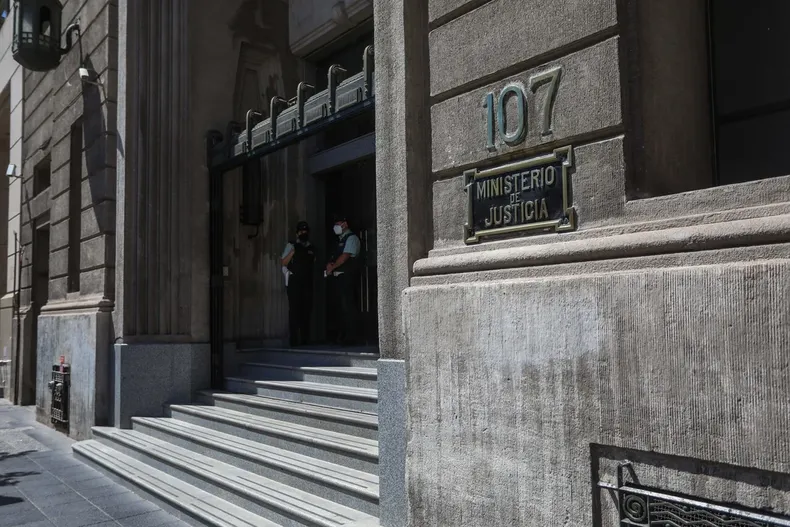 20265 a uno 1563294 1.webp