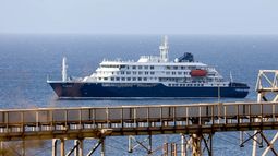 El crucero con contagios de virus Hanta en su interior - Agencia EFE